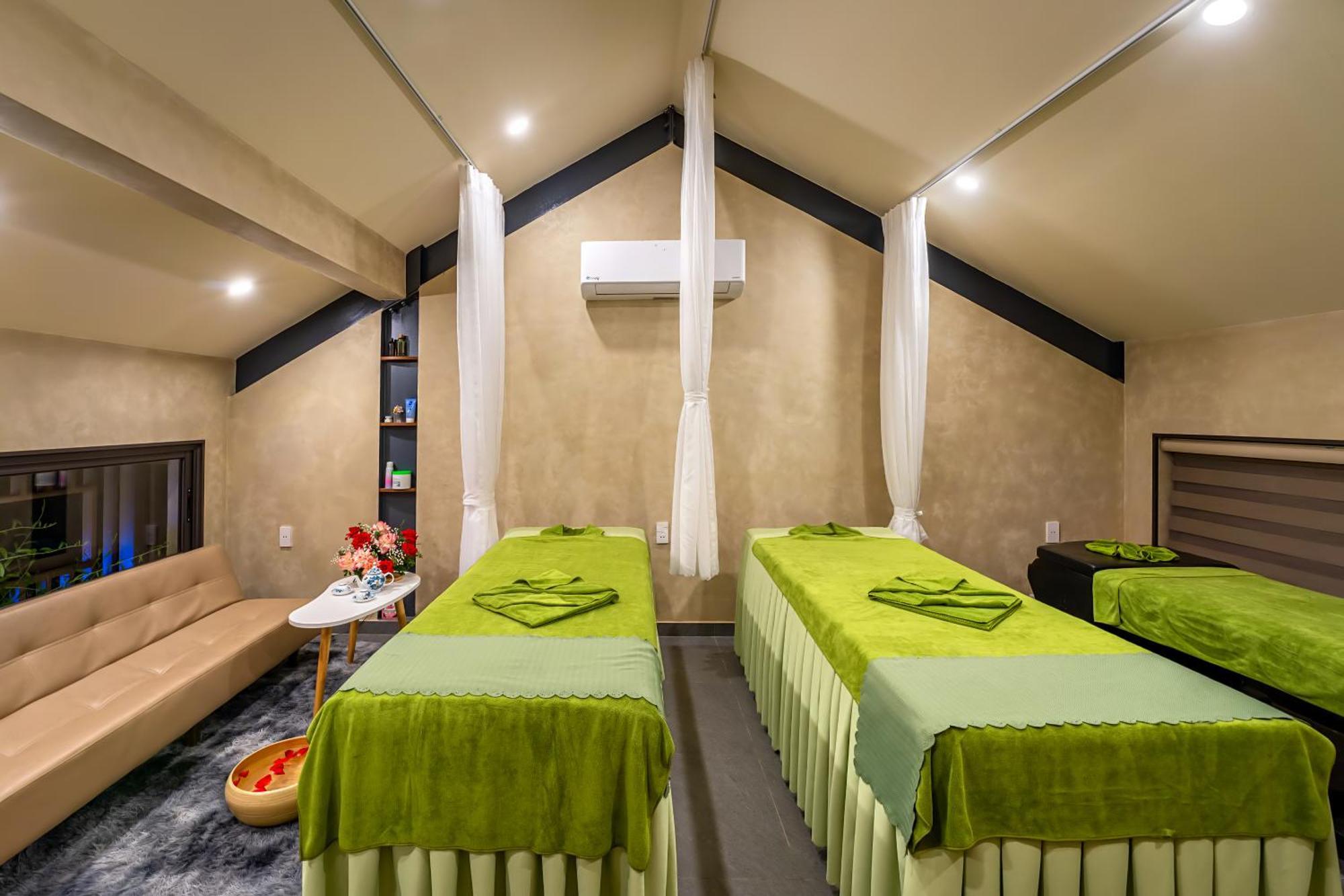 The Linh Seaside Villa 会安 外观 照片